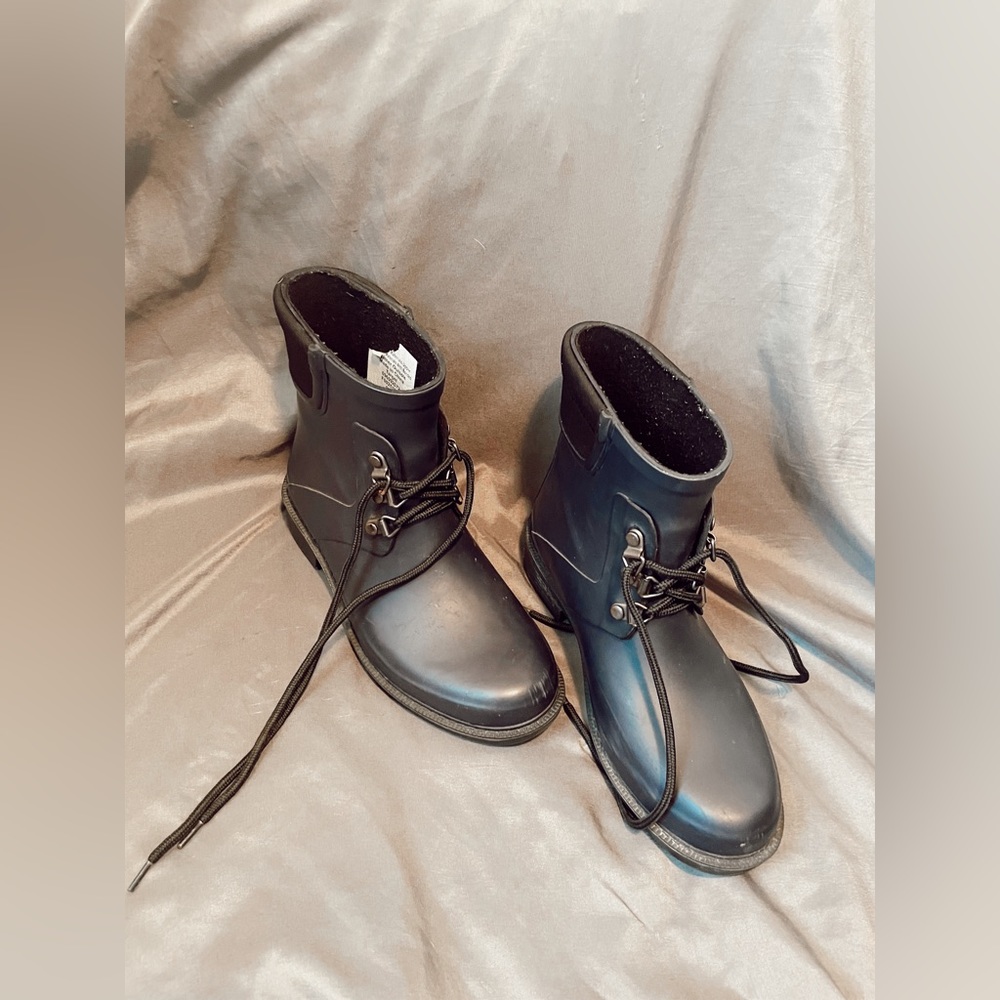 Everyday Boots - Picture 5 of 5